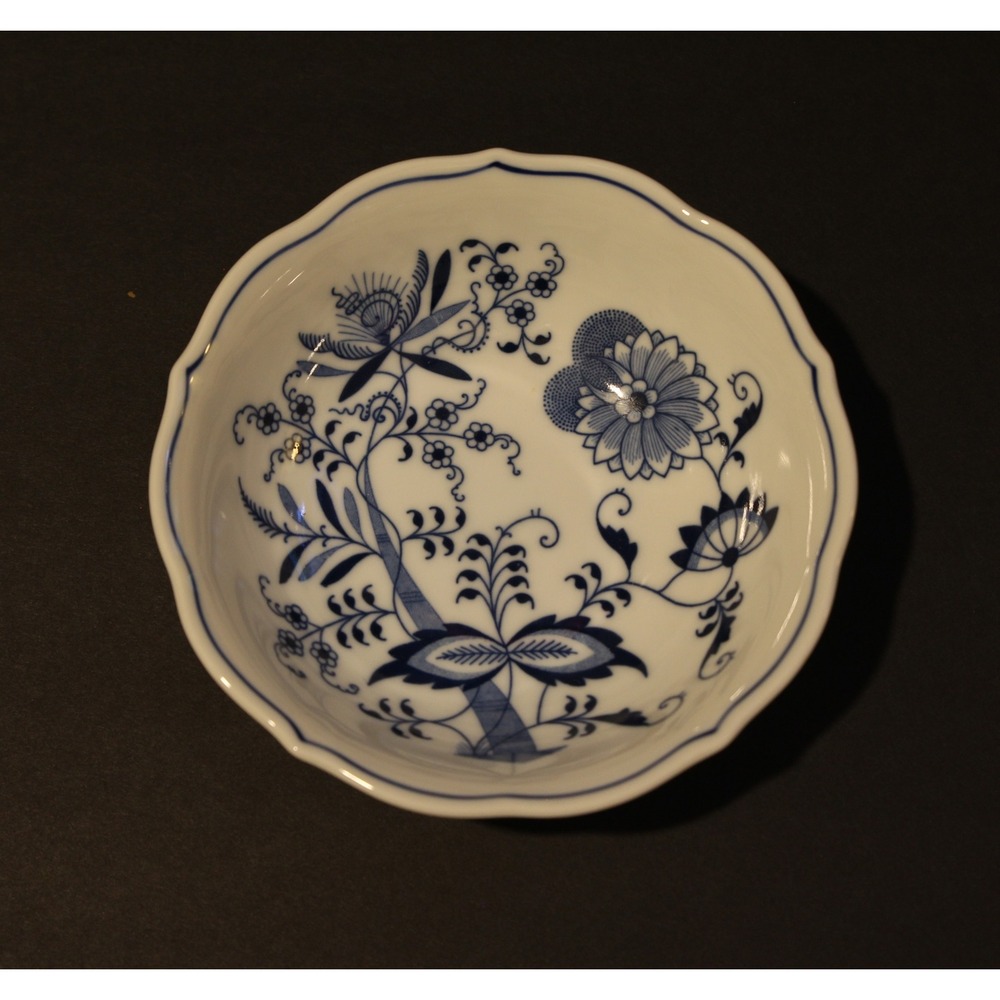 Blue Danube Japan Blue Onion-Cereal Bowl  (6" / 15 cm) Porcelain Dinnerware